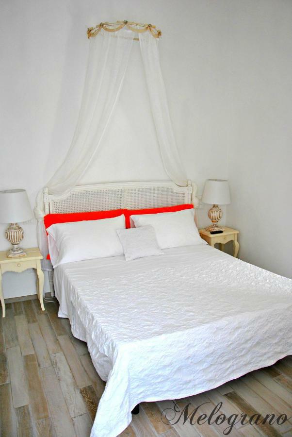 Bed And Breakfast Le Azalee Numana Exterior foto